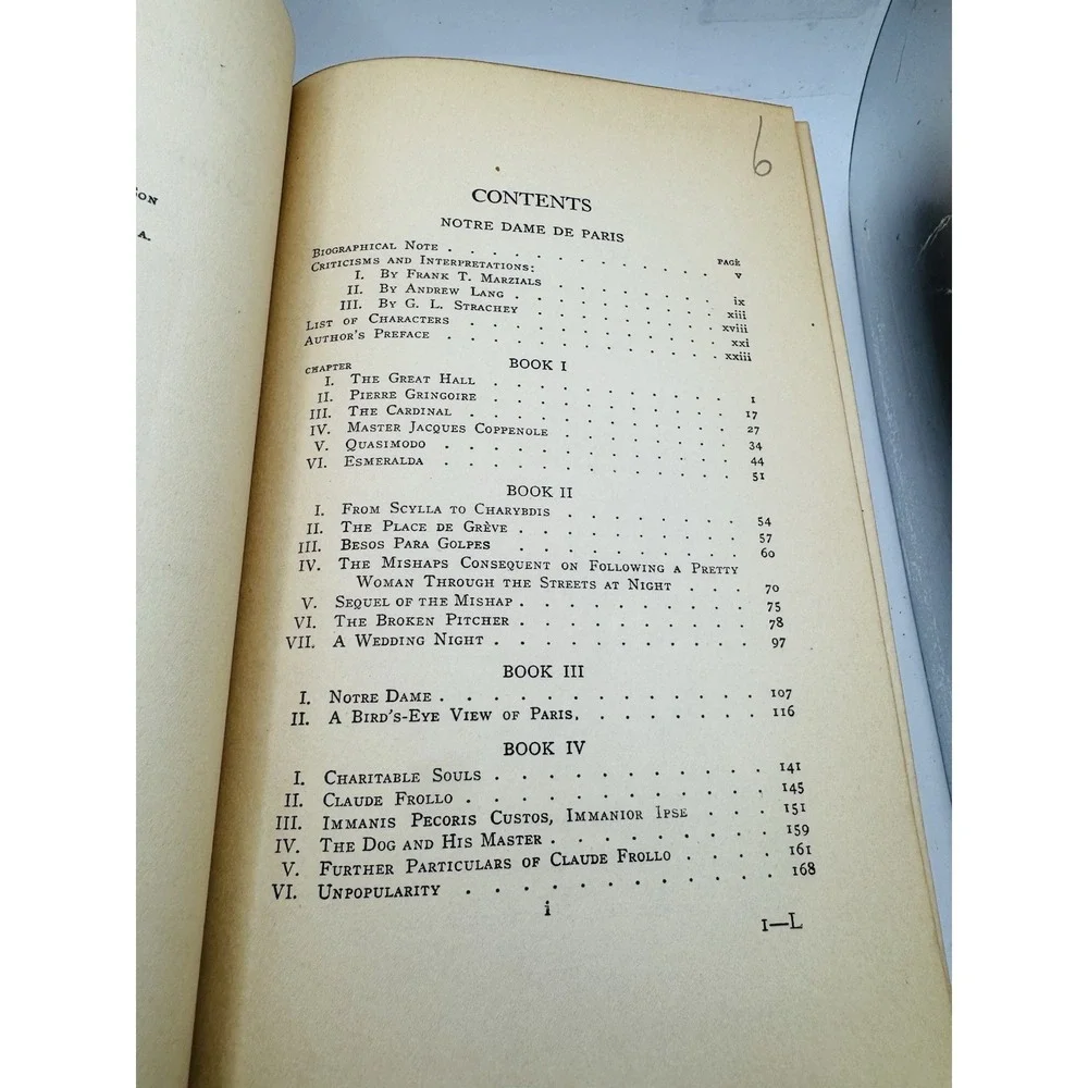Notre Dame de Paris - Victor Hugo, 1917, PF Collier, Harvard Shelf of Fiction 12